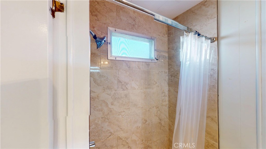 MLS #OC26155985 image #18