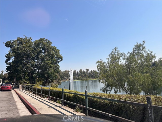 Detail Gallery Image 9 of 11 For 1937 Delta, Los Angeles,  CA 90026 - 3 Beds | 2 Baths