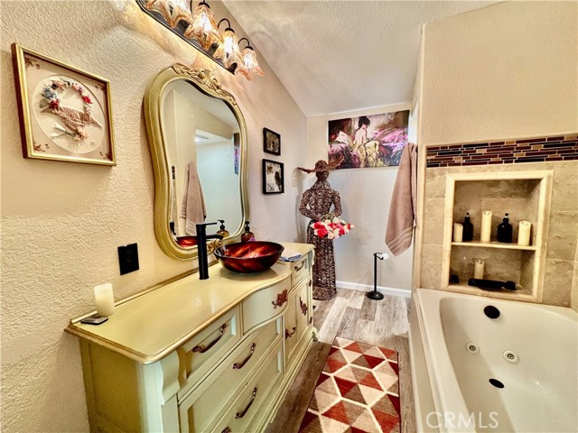 Detail Gallery Image 21 of 56 For 406 Rainbow Rd, Landers,  CA 92285 - 3 Beds | 2/1 Baths