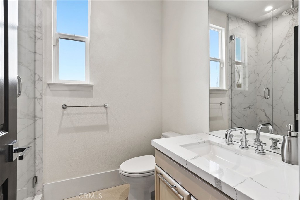 MLS #OC25222504 image #31