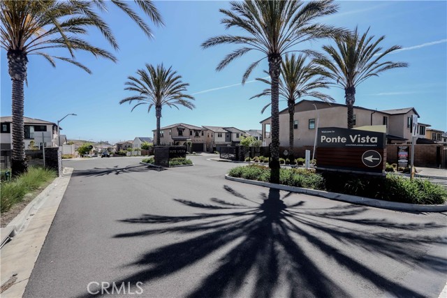 Front Image Thumbnail for CRPW25266170