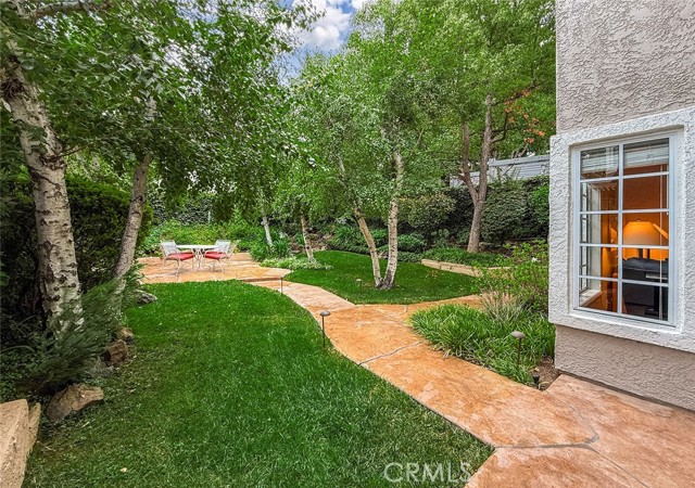 5700 Tanner Ridge Avenue, Westlake Village CA: https://media.crmls.org/medias/fb9590da-b07f-45cf-ad25-fae4859f3404.jpg