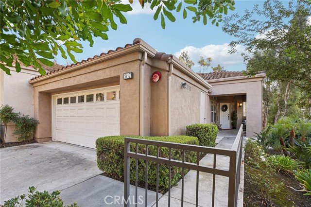 367 S San Vicente Ln, Anaheim, CA 92807