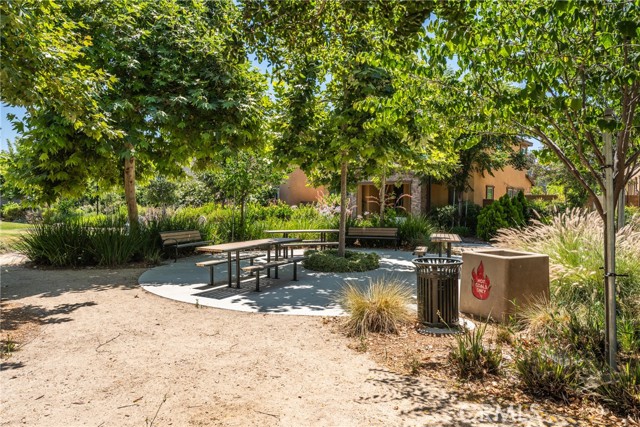4775 S Bresse Paseo, Ontario CA: https://media.crmls.org/medias/fb97b4c7-1d47-4ec6-b8fd-8fbfa5a9d428.jpg
