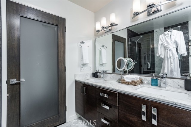 Detail Gallery Image 13 of 36 For 33795 Diana Dr, Dana Point,  CA 92629 - 5 Beds | 3 Baths