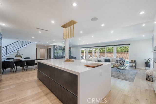 Detail Gallery Image 19 of 75 For 17043 Gunther St, Granada Hills,  CA 91344 - 4 Beds | 4 Baths