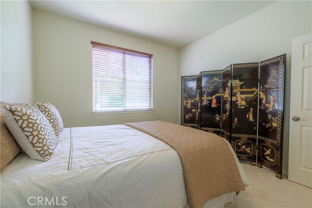 22 Modesto, Irvine CA: https://media.crmls.org/medias/fb98afc1-31ac-4735-8ead-58489112ca39.jpg