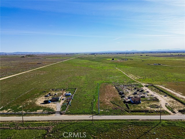 Image 4 of 39 For 49858 110th Street