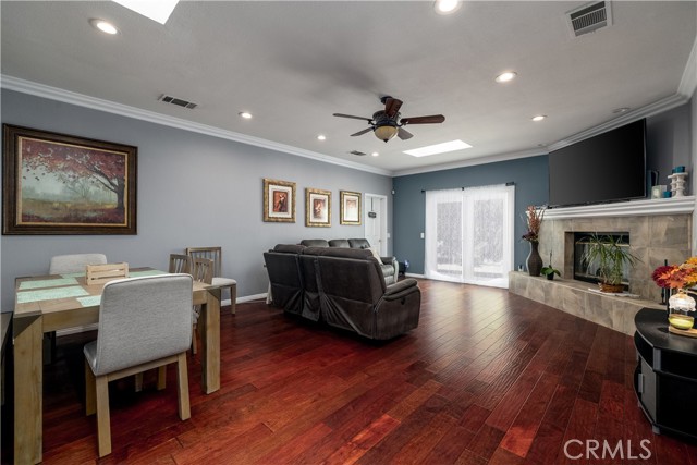 Detail Gallery Image 11 of 61 For 30356 Spray Dr, Canyon Lake,  CA 92587 - 4 Beds | 2/1 Baths