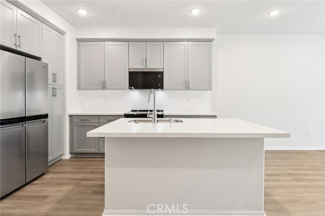 Detail Gallery Image 11 of 37 For 2007 Saltbush Dr, San Marcos,  CA 92069 - 3 Beds | 3 Baths