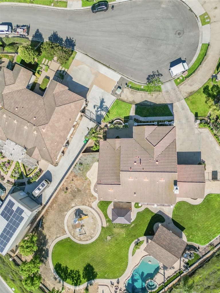 https://media.crmls.org/medias/fb9af6a5-cf82-49b8-a872-d495fb0a3e75.jpg?preset=X-Large
