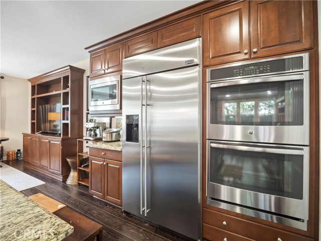 Detail Gallery Image 7 of 30 For 20365 Chianti Court, Yorba Linda,  CA 92886 - 3 Beds | 3/1 Baths