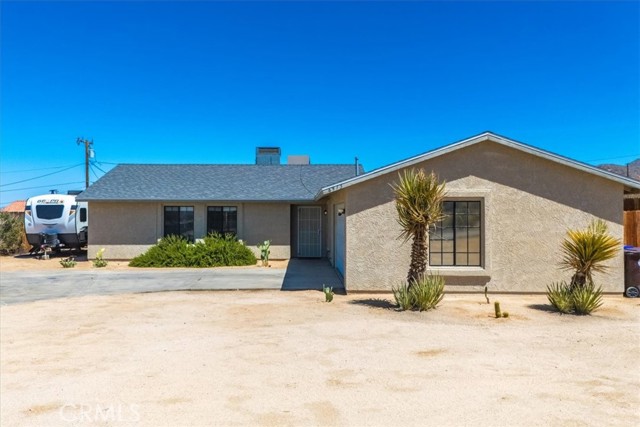 Detail Gallery Image 1 of 1 For 6973 Ivanpah Ave, Twentynine Palms,  CA 92277 - 4 Beds | 2 Baths