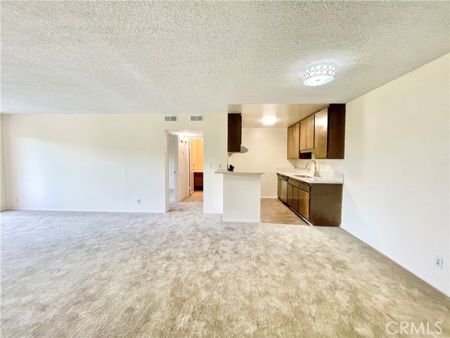 576 N Bellflower Blvd #101, Long Beach, CA 90814