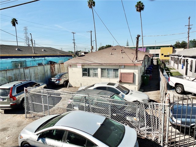 Detail Gallery Image 8 of 8 For 9618 S Figueroa St, Los Angeles,  CA 90003 - – Beds | – Baths