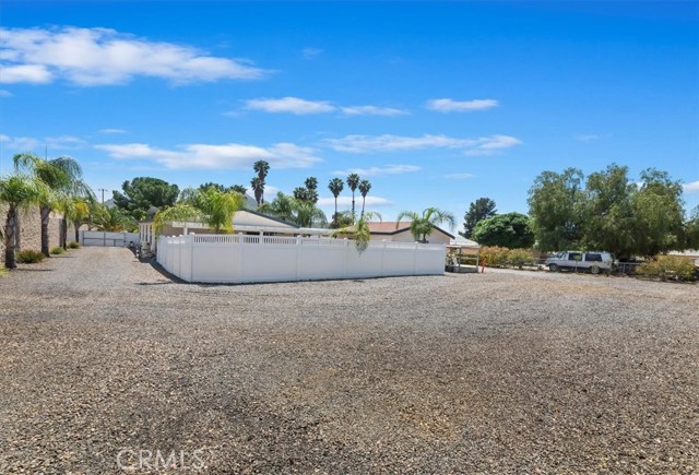 Detail Gallery Image 3 of 44 For 31108 Quail Hollow Cir, Homeland,  CA 92548 - 3 Beds | 2 Baths