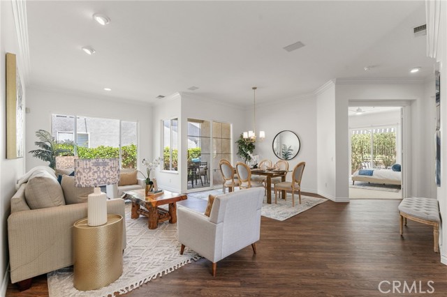 21524 Marana, Mission Viejo CA: https://media.crmls.org/medias/fb9da759-b8b8-4336-a245-d1bfb916239b.jpg