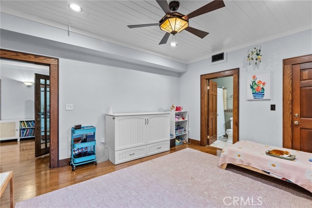 Detail Gallery Image 31 of 55 For 1719 Monte Vista St, Pasadena,  CA 91106 - 4 Beds | 4 Baths