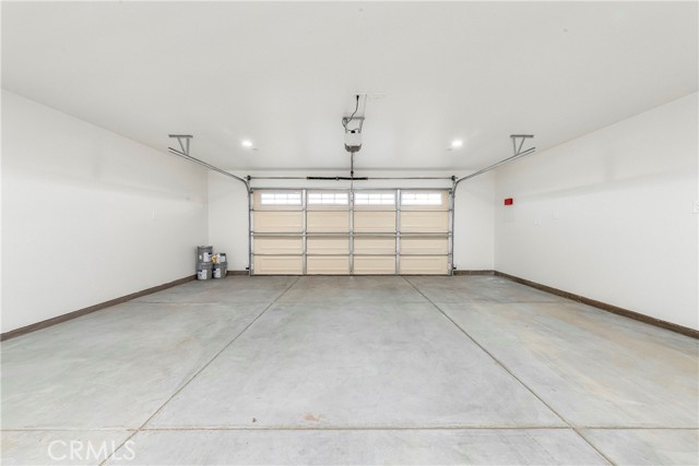 Detail Gallery Image 25 of 25 For 8225 Peach Ave, California City,  CA 93505 - 3 Beds | 4 Baths