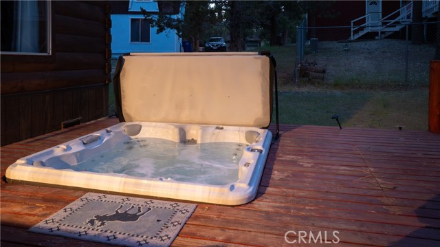 42816 Monterey Street, Big Bear Lake CA: https://media.crmls.org/medias/fb9e6c40-55d8-4b0f-a7f6-69a2811af061.jpg