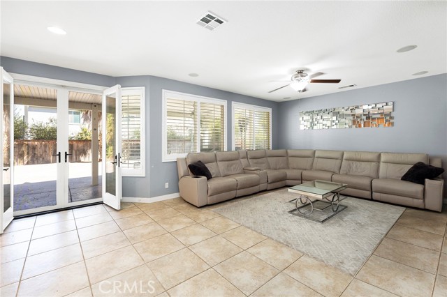 Detail Gallery Image 14 of 55 For 24138 Madeira Ln, Murrieta,  CA 92562 - 6 Beds | 4/1 Baths