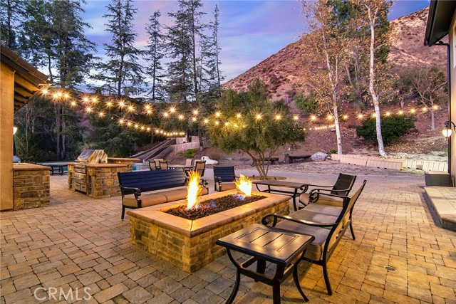 Detail Gallery Image 4 of 46 For 28600 Wagon Rd, Agoura Hills,  CA 91301 - 7 Beds | 7 Baths