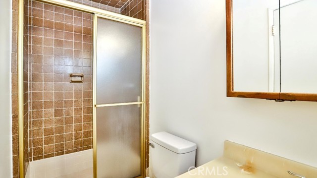 Detail Gallery Image 13 of 21 For 17625 E Brookport St, Covina,  CA 91722 - 4 Beds | 2 Baths