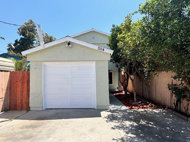 Detail Gallery Image 2 of 30 For 11114 Evers Ave, Los Angeles,  CA 90059 - 5 Beds | 3 Baths
