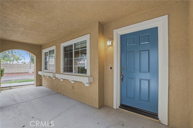Detail Gallery Image 5 of 25 For 25868 Iris Ave #B,  Moreno Valley,  CA 92551 - 2 Beds | 2/1 Baths