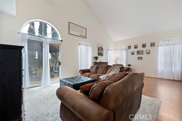 Image 13 of 41 For 19971 Westerly