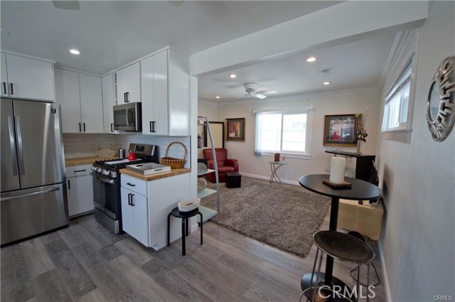 Detail Gallery Image 1 of 7 For 817 Calle Puente #C,  San Clemente,  CA 92672 - 1 Beds | 1 Baths