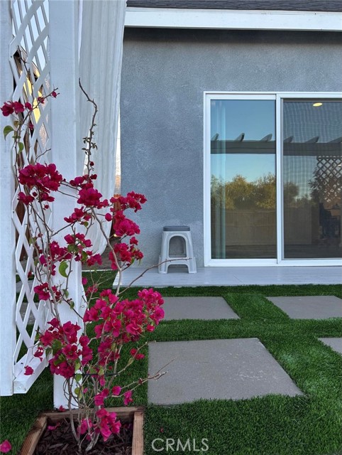 16700 Joy Street, Lake Elsinore CA: https://media.crmls.org/medias/fba20030-6b4d-4014-b124-934ff7601cff.jpg