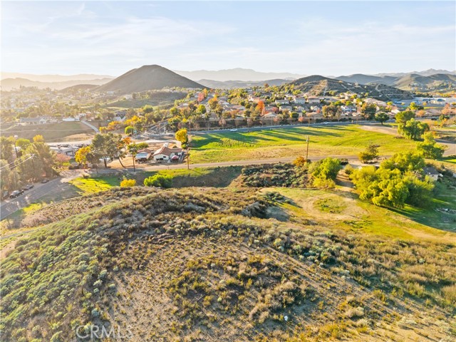 Detail Gallery Image 11 of 18 For 23930 Beverly, Menifee,  CA 92587 - – Beds | – Baths