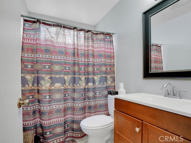 Detail Gallery Image 13 of 20 For 5619 Doremus Ave, Richmond,  CA 94805 - 4 Beds | 2 Baths