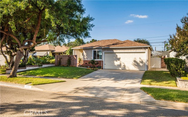 3723 Candor St, Lakewood, CA 90712