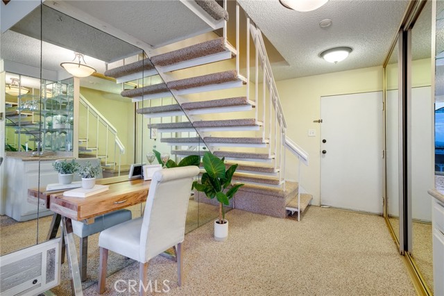 531 Esplanade, Redondo Beach, California 90277, 1 Bedroom Bedrooms, ,1 BathroomBathrooms,Residential,Sold,Esplanade,SB22140882