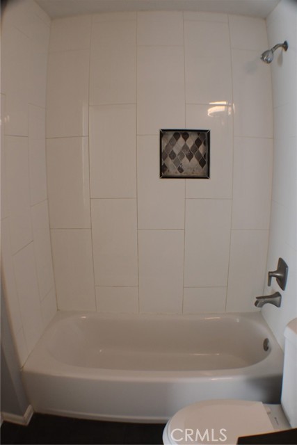 Detail Gallery Image 11 of 21 For 1915 E 120th St, Los Angeles,  CA 90059 - 4 Beds | 3 Baths