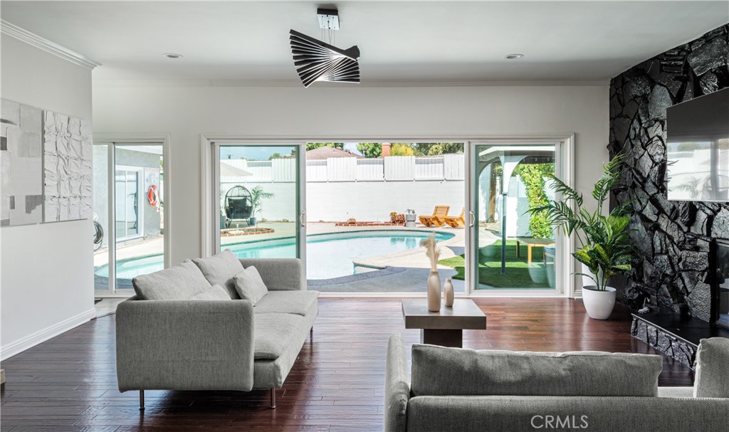 2358 Tevis Avenue, Long Beach, CA 90815