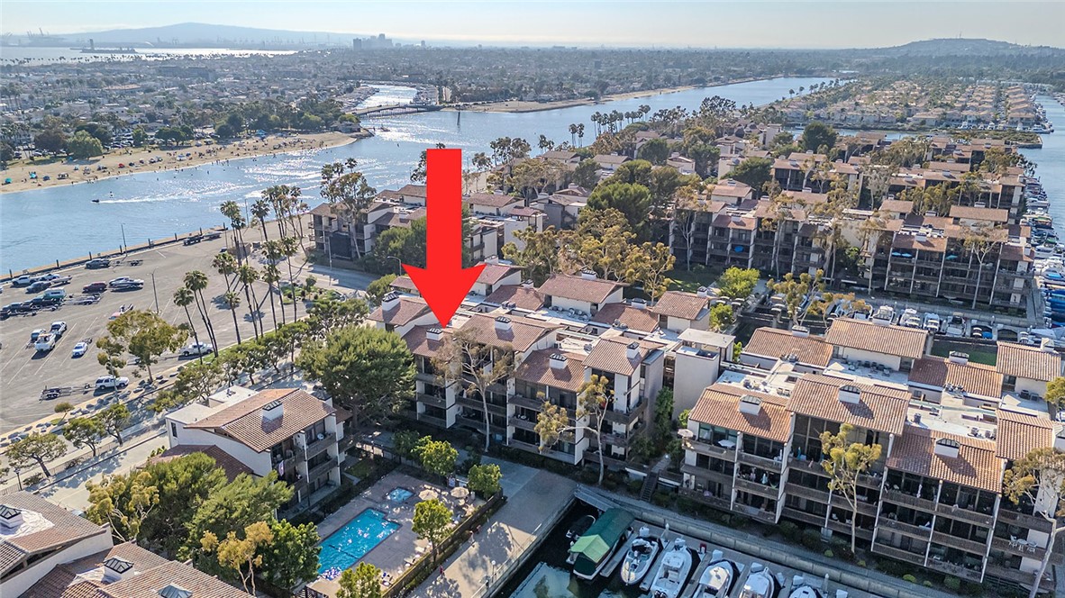 8312 Marina Pacifica Dr, Long Beach, CA 90803