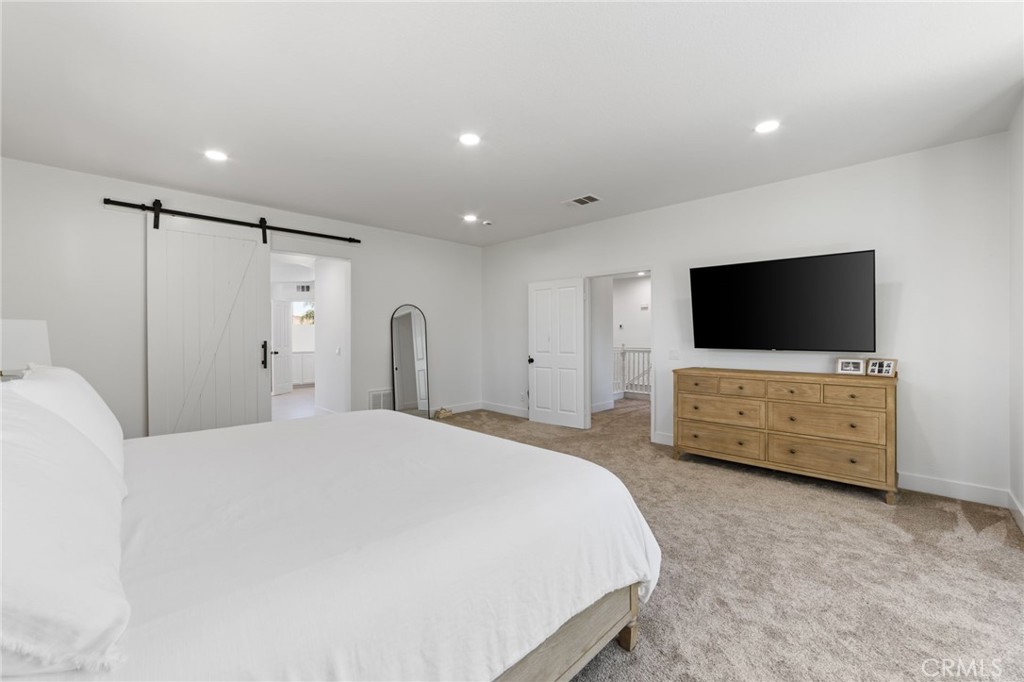 MLS #OC25274764 image #22