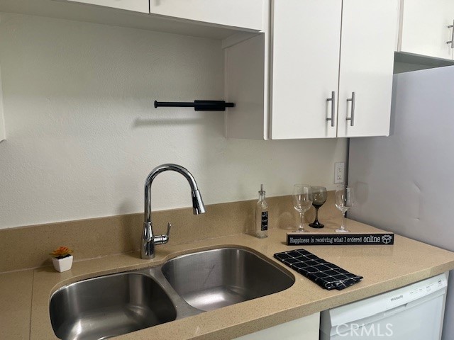 44220 San Pablo Avenue, Palm Desert CA: https://media.crmls.org/medias/fba456a0-6884-45e2-9312-2be9a65fd5ac.jpg