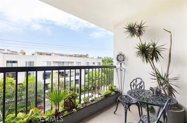 2 Bed Home for Sale in West Hollywood, California