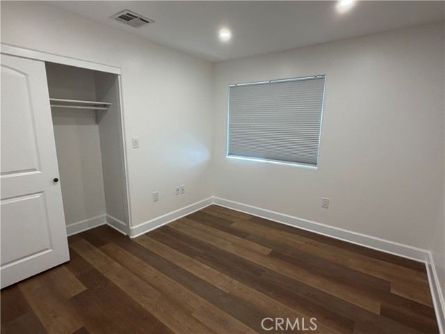 Detail Gallery Image 16 of 22 For 7101 Fallbrook Ave, West Hills,  CA 91307 - 4 Beds | 3 Baths