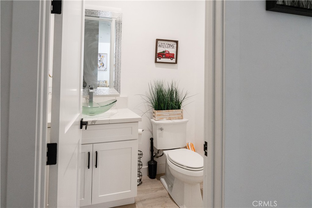 MLS #OC26179476 image #8
