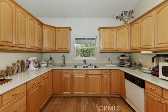 Detail Gallery Image 24 of 50 For 1285 Skyview Ct, Big Bear City,  CA 92314 - 3 Beds | 2 Baths