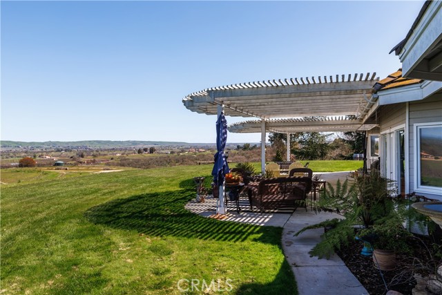 Detail Gallery Image 26 of 65 For 5995 Vista Del Paso, Paso Robles,  CA 93446 - 6 Beds | 5 Baths