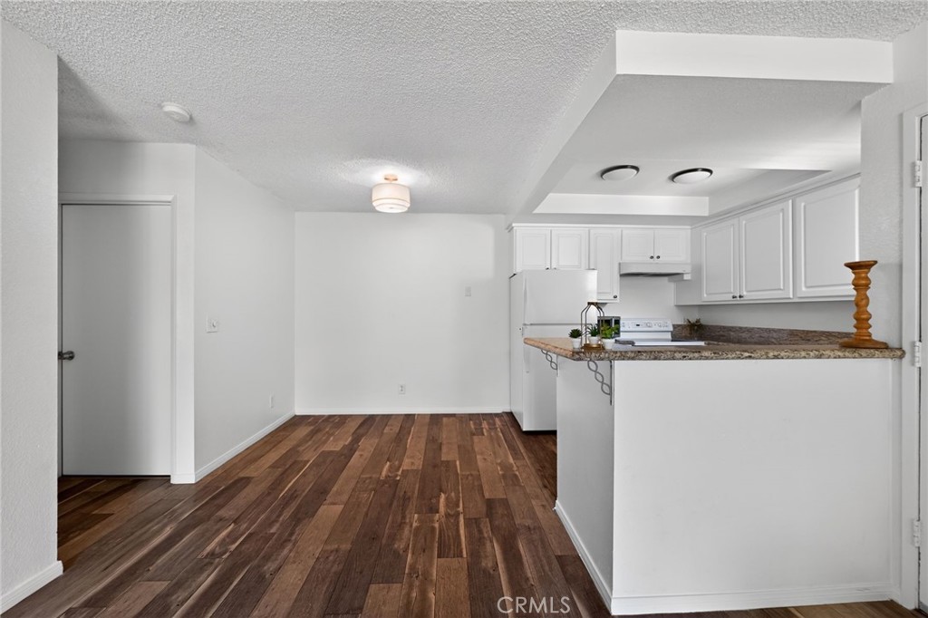 5934 Rancho Mission Rd - photo 8