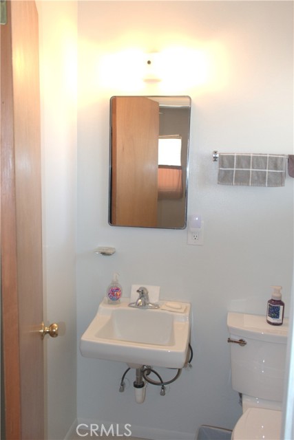 1522 E Broadway, Anaheim CA: https://media.crmls.org/medias/fba66066-a87c-4428-aa77-388d95b27508.jpg