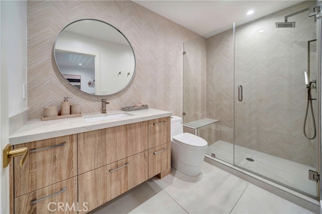 Detail Gallery Image 47 of 72 For 5355 Aldea Ave, Encino,  CA 91316 - 5 Beds | 5/1 Baths