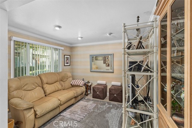 Detail Gallery Image 5 of 27 For 13966 Chelmsford Lane, Westminster,  CA 92683 - 4 Beds | 3 Baths